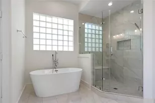 4621 Maxie St, Houston, TX 77007 - Photo 13