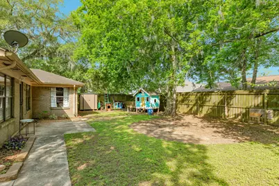 258 Edgewater Drive, West Columbia, TX 77486 - Photo 23