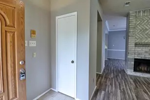 9203 Danforth Way, Houston, TX 77083 - Photo 5