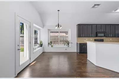 3323 Rollingwood, Montgomery, TX 77356 - Photo 15