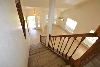 12410 Meadow Briar Drive, Stafford, TX 77477 - Photo 15