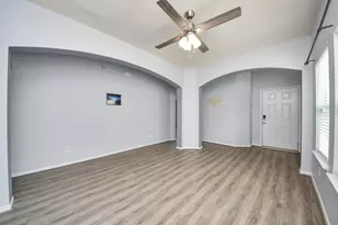 21718 Grassy Hill Ln, Spring, TX 77388 - Photo 7