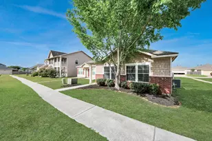 21718 Grassy Hill Ln, Spring, TX 77388 - Photo 5