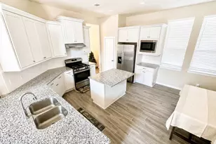 21018 Camberwell Beauty Ln, Cypress, TX 77433 - Photo 5