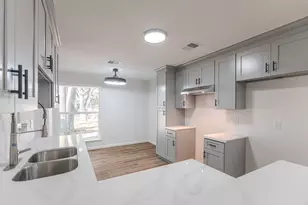 9214 Woodland Oaks Dr, Houston, TX 77040 - Photo 11