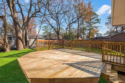 9214 Woodland Oaks Drive, Houston, TX 77040 - Photo 29