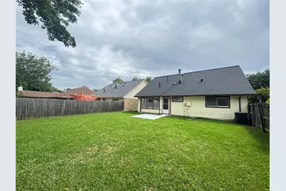 1915 Reddington Road, Sugar Land, TX 77478 - Photo 31