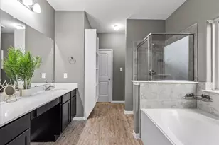 21819 Red Arbor Dr, Humble, TX 77338 - Photo 15