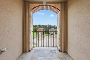 21819 Red Arbor Dr, Humble, TX 77338 - Photo 25