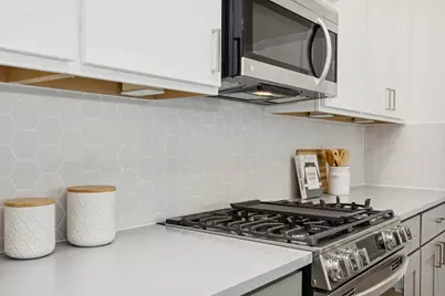 1307 Beachton Street, Houston, TX 77007 - Photo 9