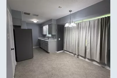10519 Kirkglen Drive, Houston, TX 77089 - Photo 5