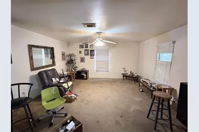 8922 Heatherside Street, Houston, TX 77016 - Photo 5