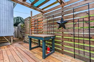 1411 26th St St, Galveston, TX 77550 - Photo 25