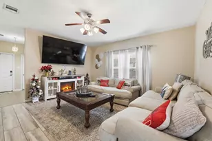 2225 Moonstone Ct, Texas City, TX 77591 - Photo 9