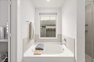 5010 Chestnut Orch Dr, Houston, TX 77066 - Photo 15