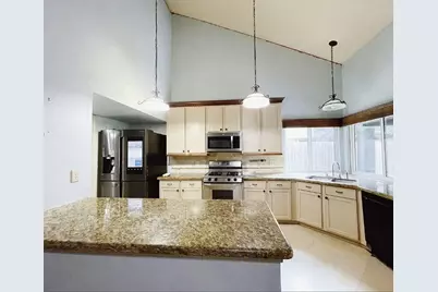 1906 Woodstream Blvd, Sugar Land, TX 77479 - Photo 7