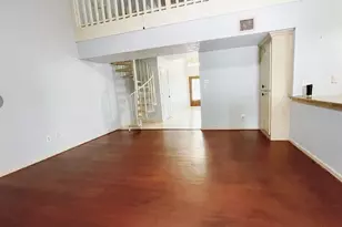 1906 Woodstream Blvd, Sugar Land, TX 77479 - Photo 5