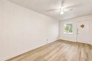3502 Goodhope St, Houston, TX 77021 - Photo 9
