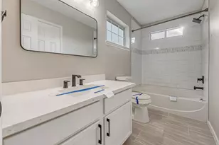 5445 N Buffalo Cir, Willis, TX 77378 - Photo 13