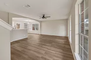 5445 N Buffalo Cir, Willis, TX 77378 - Photo 17