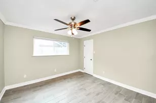 1104 N Heron Dr, Seabrook, TX 77586 - Photo 19