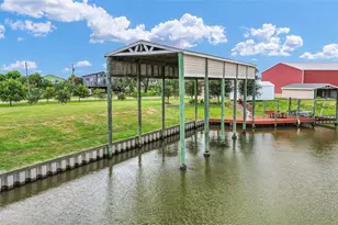 220 Kings Dr, Freeport, TX 77541 - Photo 31