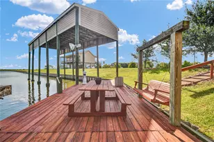 220 Kings Dr, Freeport, TX 77541 - Photo 39