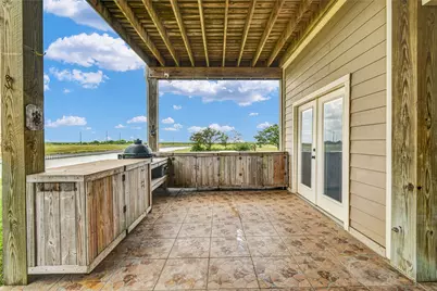 220 Kings Drive, Freeport, TX 77541 - Photo 33