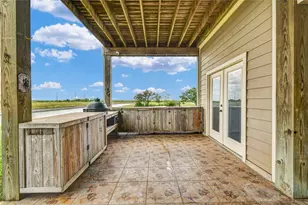 220 Kings Dr, Freeport, TX 77541 - Photo 33
