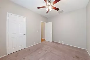 11919 Wortham Landing Dr, Houston, TX 77065 - Photo 17
