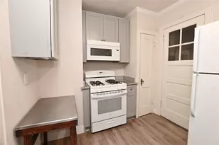 1117 37th St, Galveston, TX 77550 - Photo 11