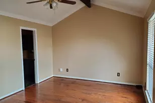 9339 Westwood Village Dr, Houston, TX 77036 - Photo 15