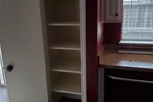 9339 Westwood Village Dr, Houston, TX 77036 - Photo 7