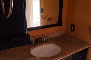 9339 Westwood Village Dr, Houston, TX 77036 - Photo 17