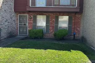 9339 Westwood Village Dr, Houston, TX 77036 - Photo 1