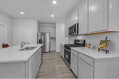 12939 Catfish River Court, Cypress, TX 77433 - Photo 5