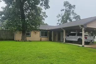813 Champs St, Channelview, TX 77530 - Photo 3