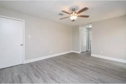 2802 Ashford Oak Drive, Houston, TX 77082 - Photo 19