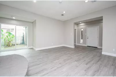 2802 Ashford Oak Drive, Houston, TX 77082 - Photo 7