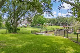 8219 Magnolia Glen Dr, Humble, TX 77346 - Photo 11