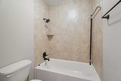 16011 Hickory Knoll Drive, Houston, TX 77059 - Photo 15