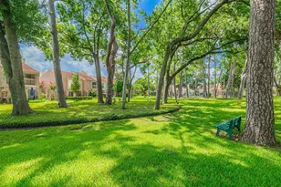 800 Country Pl Dr, Houston, TX 77079 - Photo 17