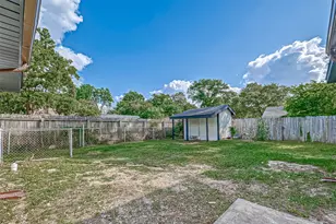 5838 Reed Rd, Houston, TX 77033 - Photo 19