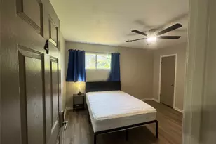 5838 Reed Rd, Houston, TX 77033 - Photo 7