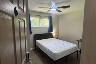 5838 Reed Rd, Houston, TX 77033 - Photo 9