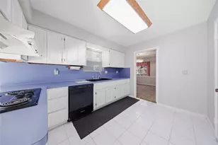 2627 Anniston Dr, Houston, TX 77080 - Photo 19