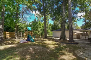 2103 Silver Falls Dr, Houston, TX 77339 - Photo 19