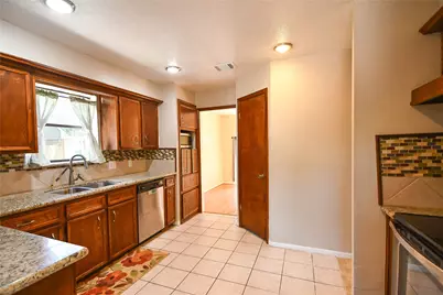 2103 Silver Falls Drive, Houston, TX 77339 - Photo 5