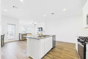 4206 Butler Pt Ln, League City, TX 77573 - Photo 7