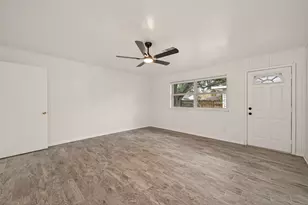 5615 Beechnut St, Houston, TX 77096 - Photo 15